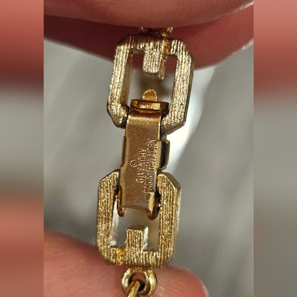 Givenchy Gold Chain Bracelet Vintage Rare Chain Link - Picture 4 of 7